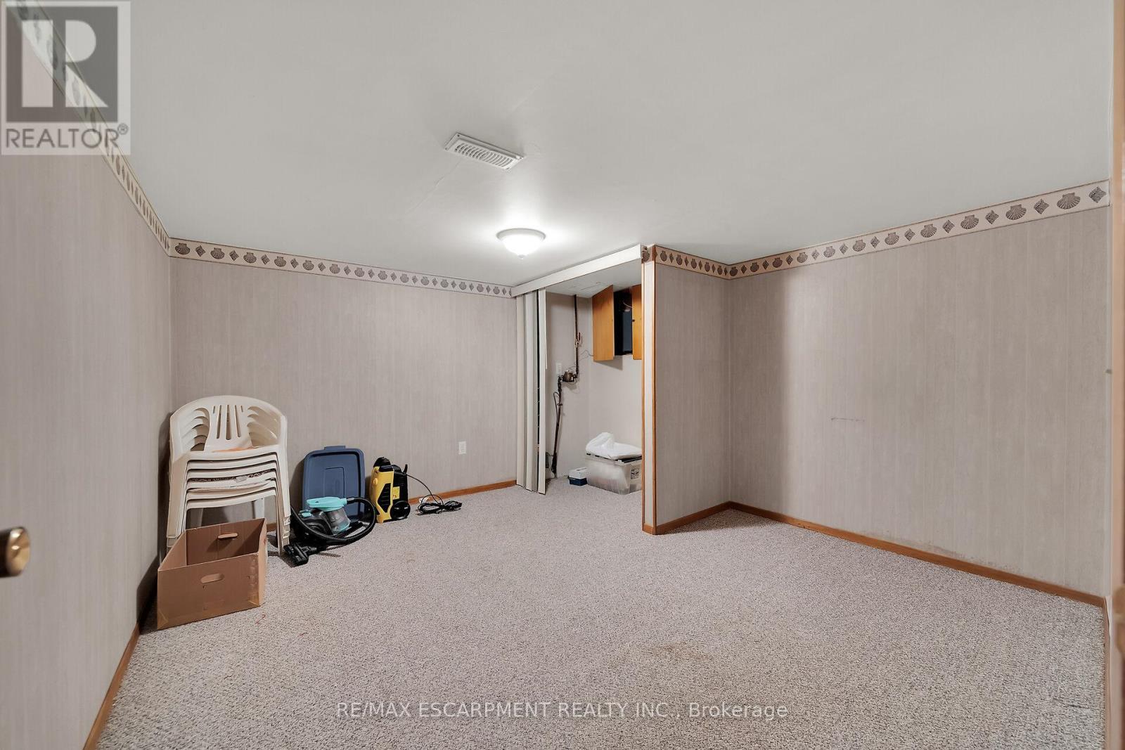 Photo 16 of 150 Victoria Street, Norfolk ON