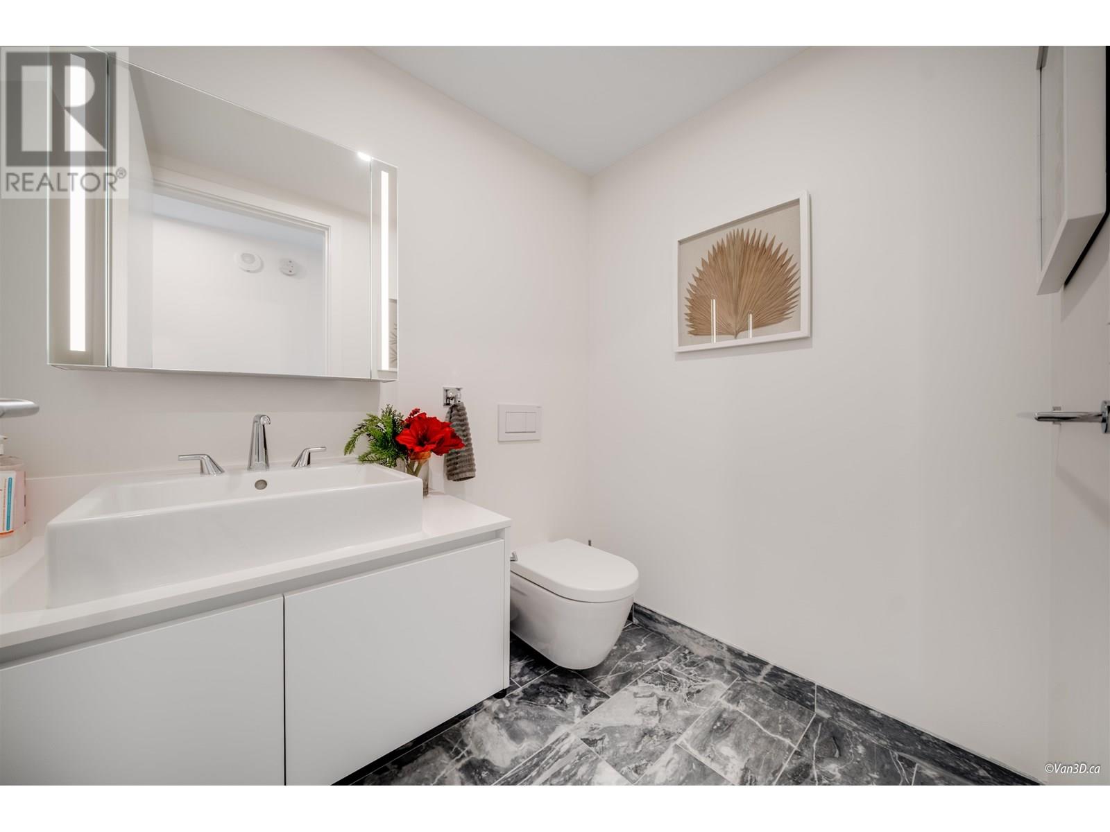 Photo 11 of 4701 1480 Howe Street, Vancouver BC