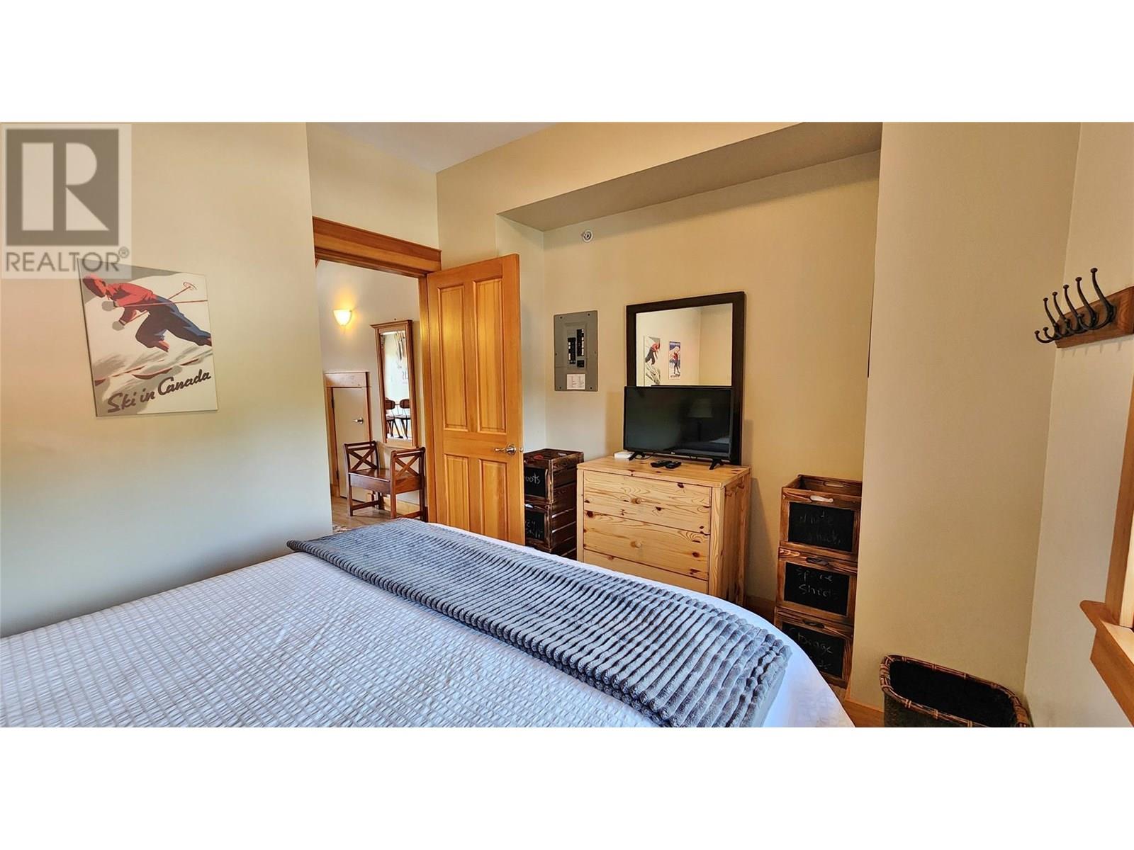 1080 OLAUS Way Unit# 3A, Rossland