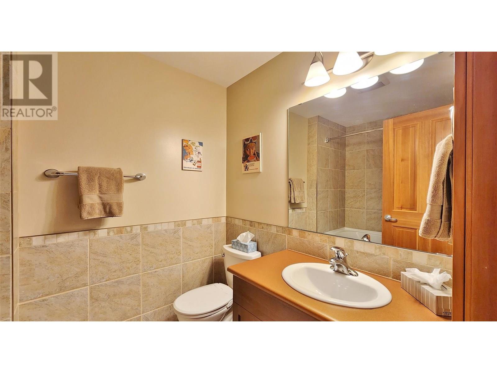 1080 OLAUS Way Unit# 3A, Rossland