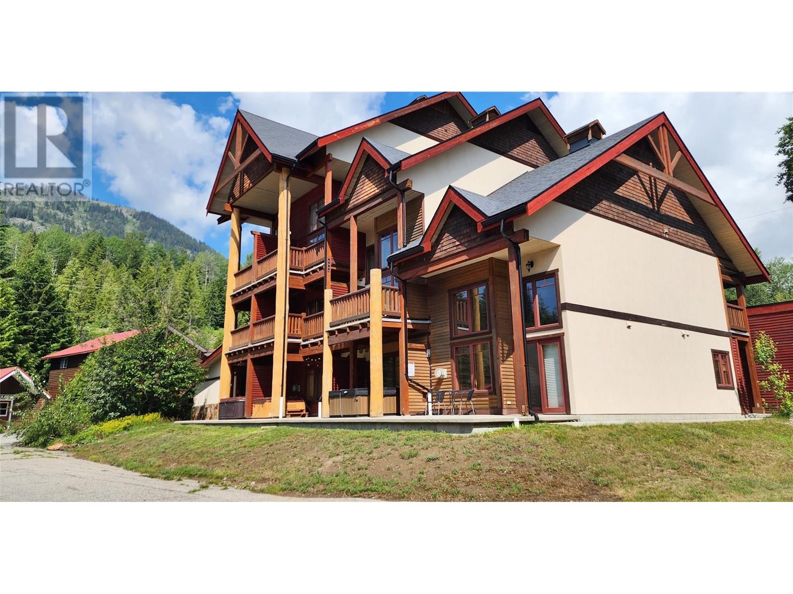 1080 OLAUS Way Unit# 3A, Rossland