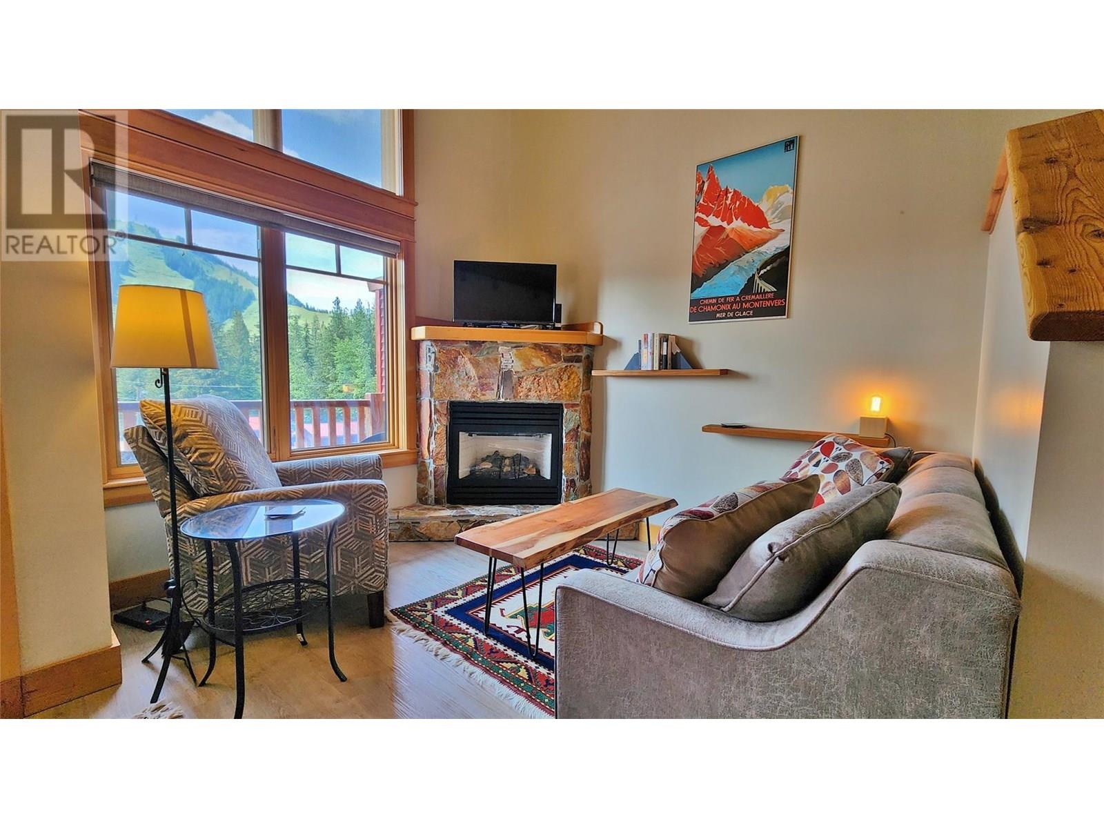 1080 OLAUS Way Unit# 3A, Rossland