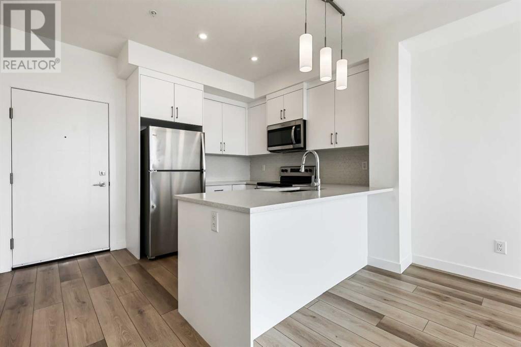 Single Family House Low rise for Sale in   Spring Creek Common SW Springbank Hill Calgary 