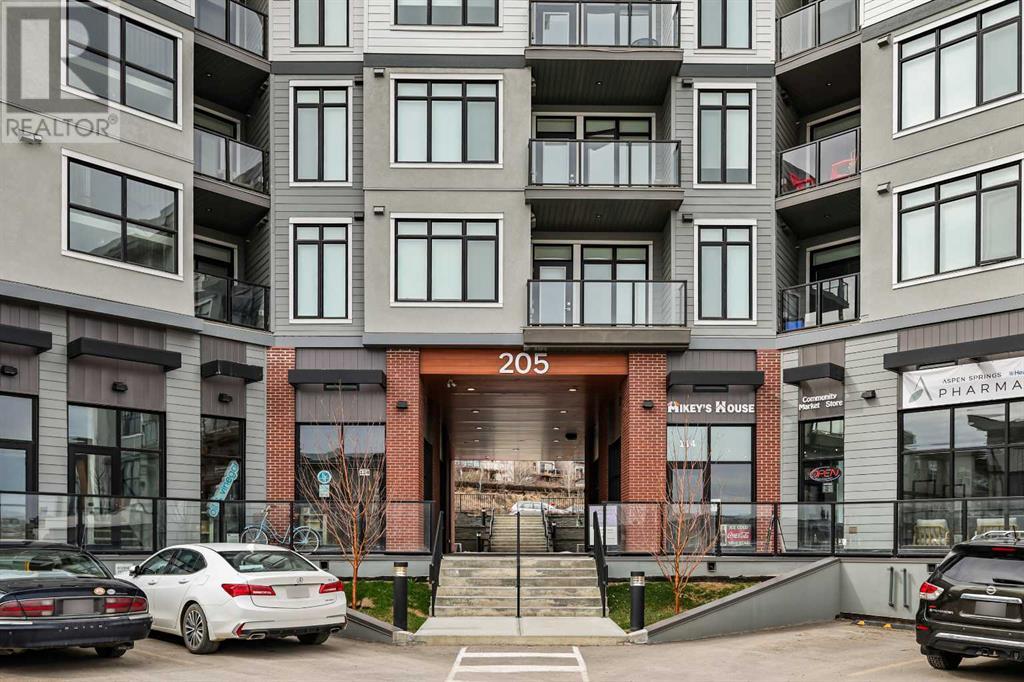 Single Family House Low rise for Sale in   Spring Creek Common SW Springbank Hill Calgary 
