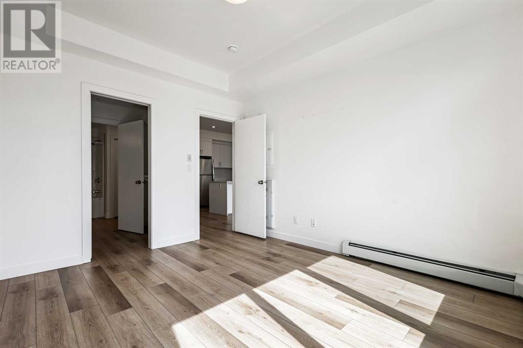 Single Family House Low rise for Sale in   Spring Creek Common SW Springbank Hill Calgary 