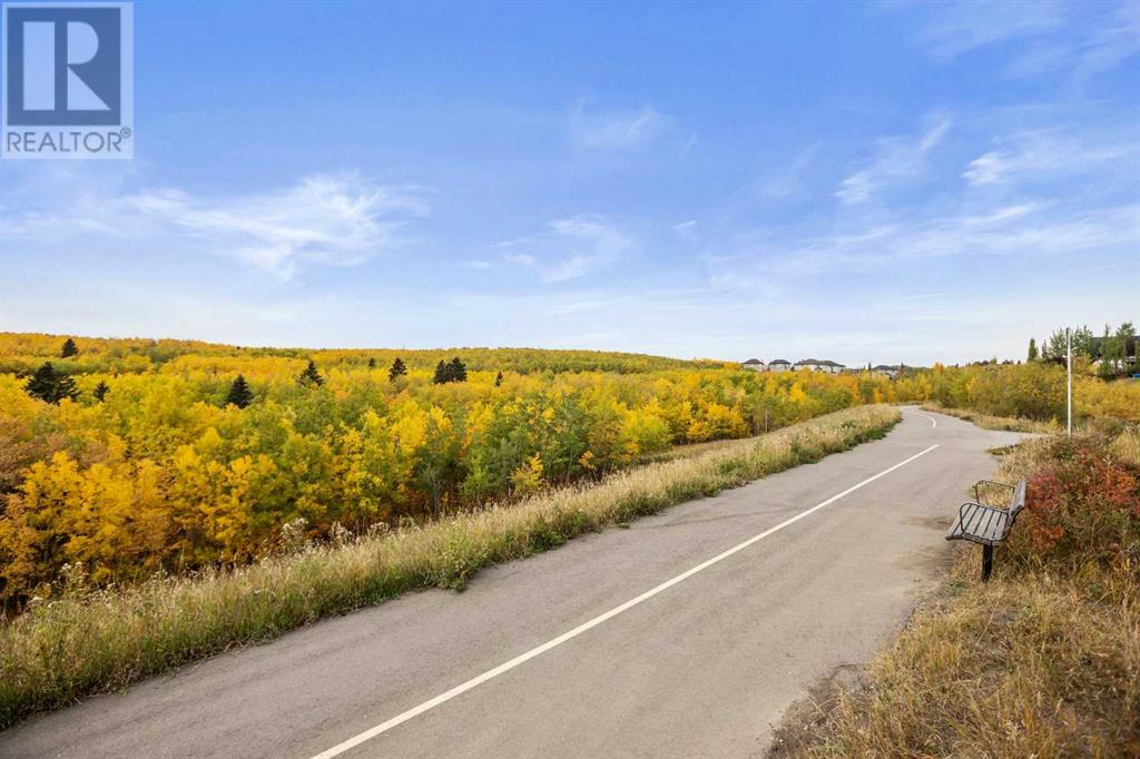 Single Family House Low rise for Sale in   Spring Creek Common SW Springbank Hill Calgary 
