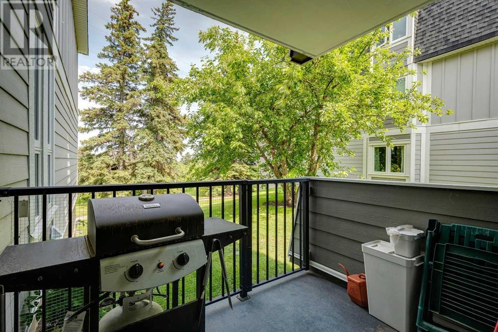 Single Family House for Sale in   Cedar Crescent SW Spruce Cliff Calgary 