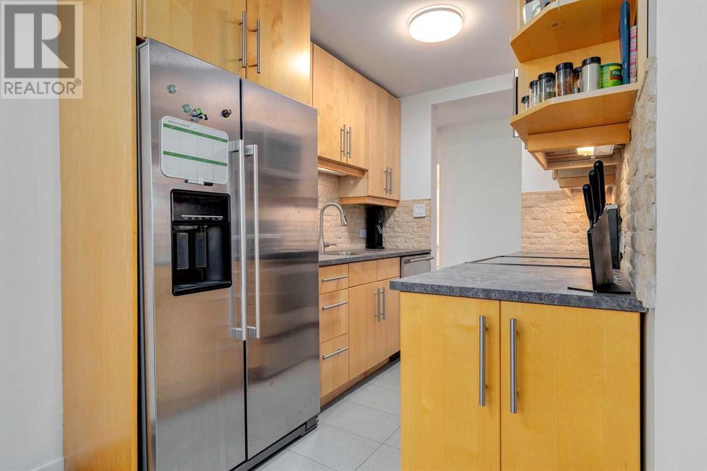 Single Family House for Sale in   Cedar Crescent SW Spruce Cliff Calgary 