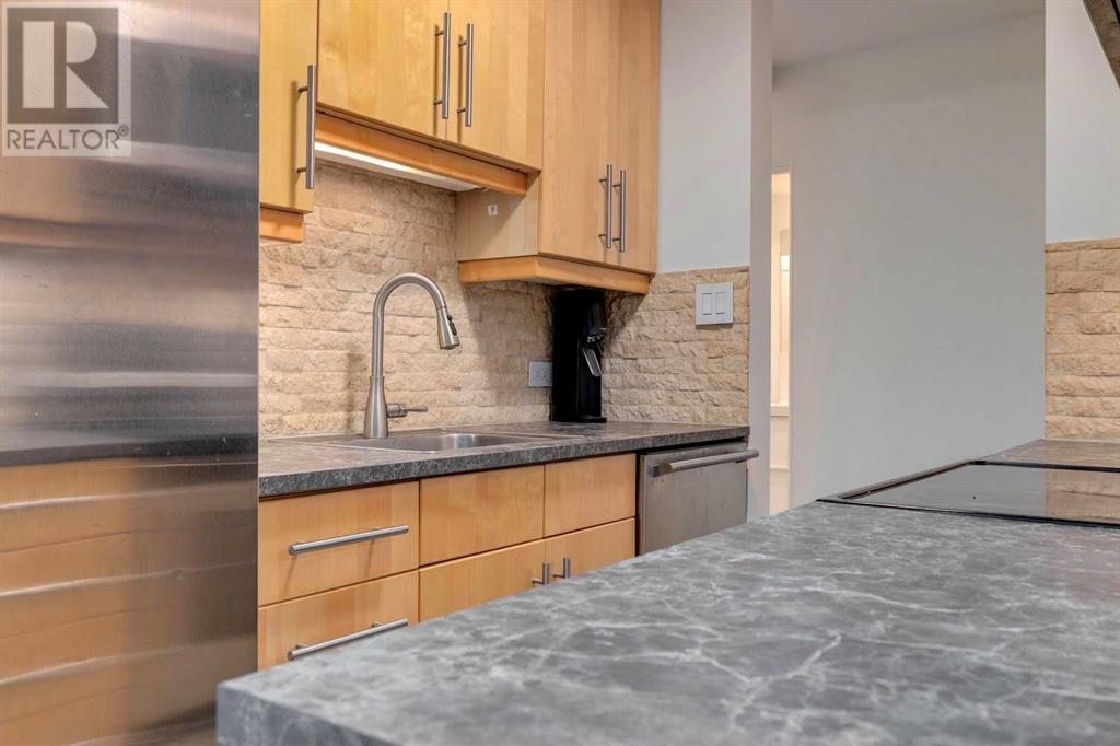 Single Family House for Sale in   Cedar Crescent SW Spruce Cliff Calgary 