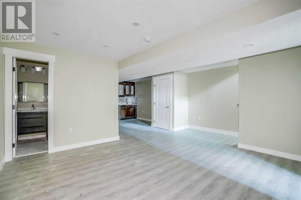 Single Family House for Sale in  Martin Crossing Court NE Martindale Calgary 