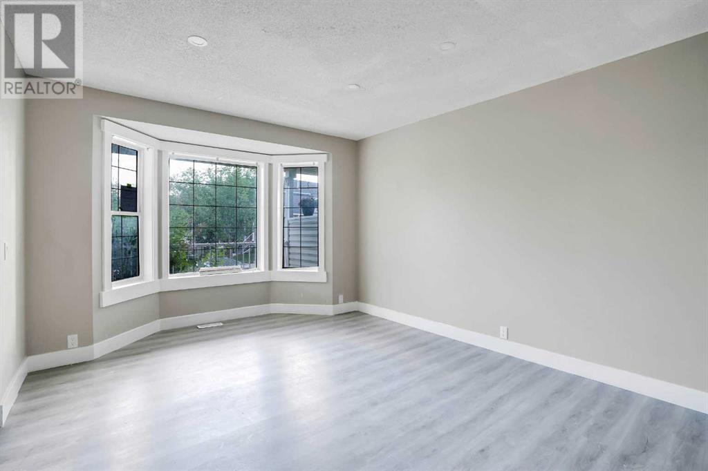 Single Family House for Sale in  Martin Crossing Court NE Martindale Calgary 