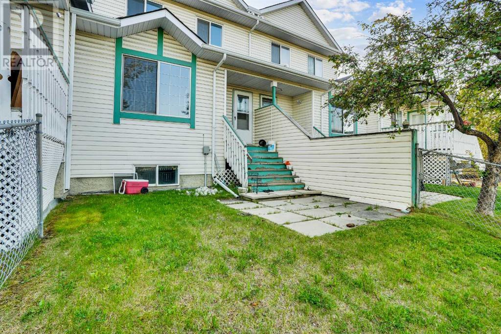 Single Family House for Sale in  Martin Crossing Court NE Martindale Calgary 