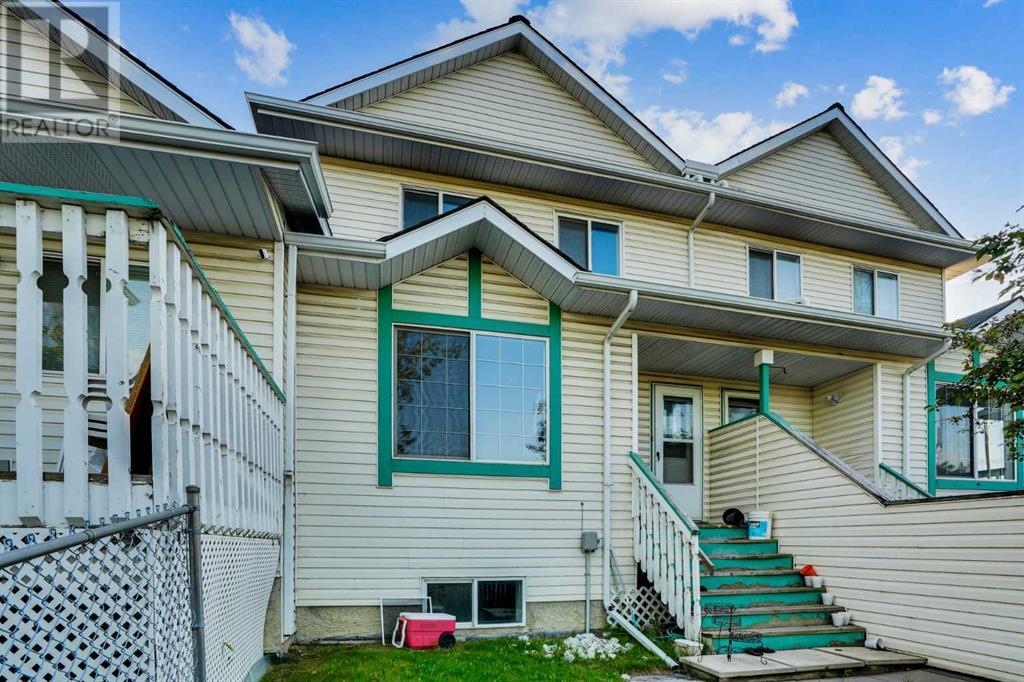 Single Family House for Sale in  Martin Crossing Court NE Martindale Calgary 