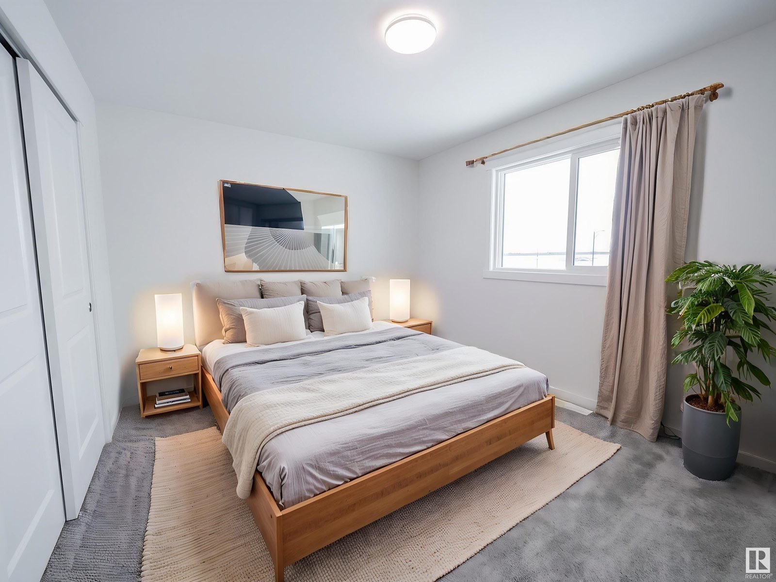 8720 224 ST NW, Edmonton