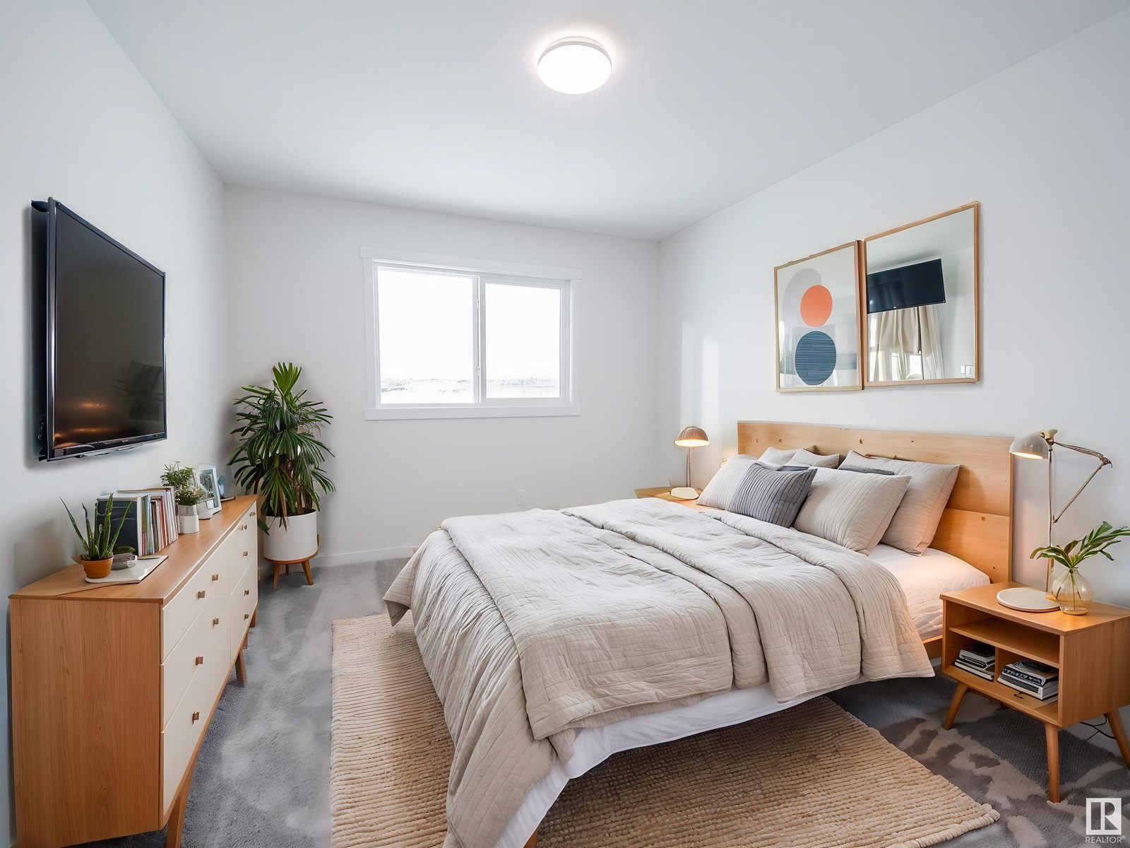 8720 224 ST NW, Edmonton