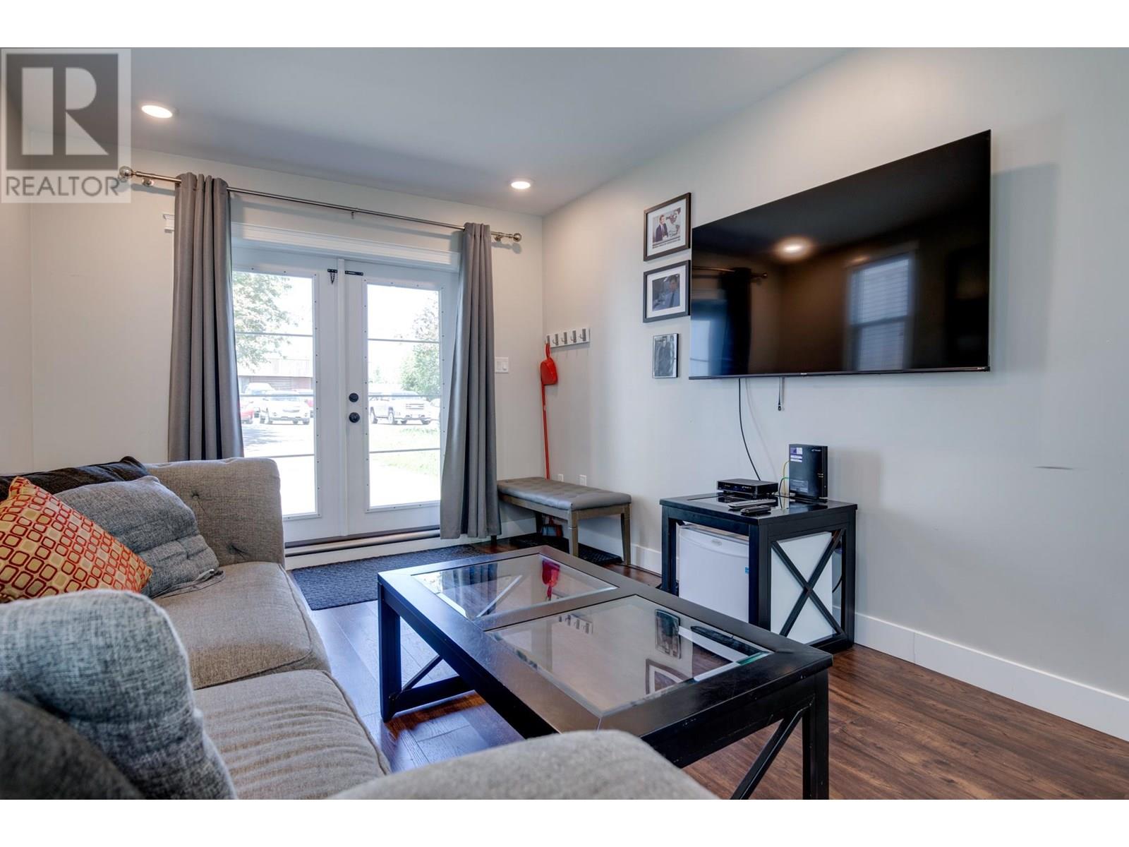 Photo 15 of 966 20th Avenue, Prince George BC