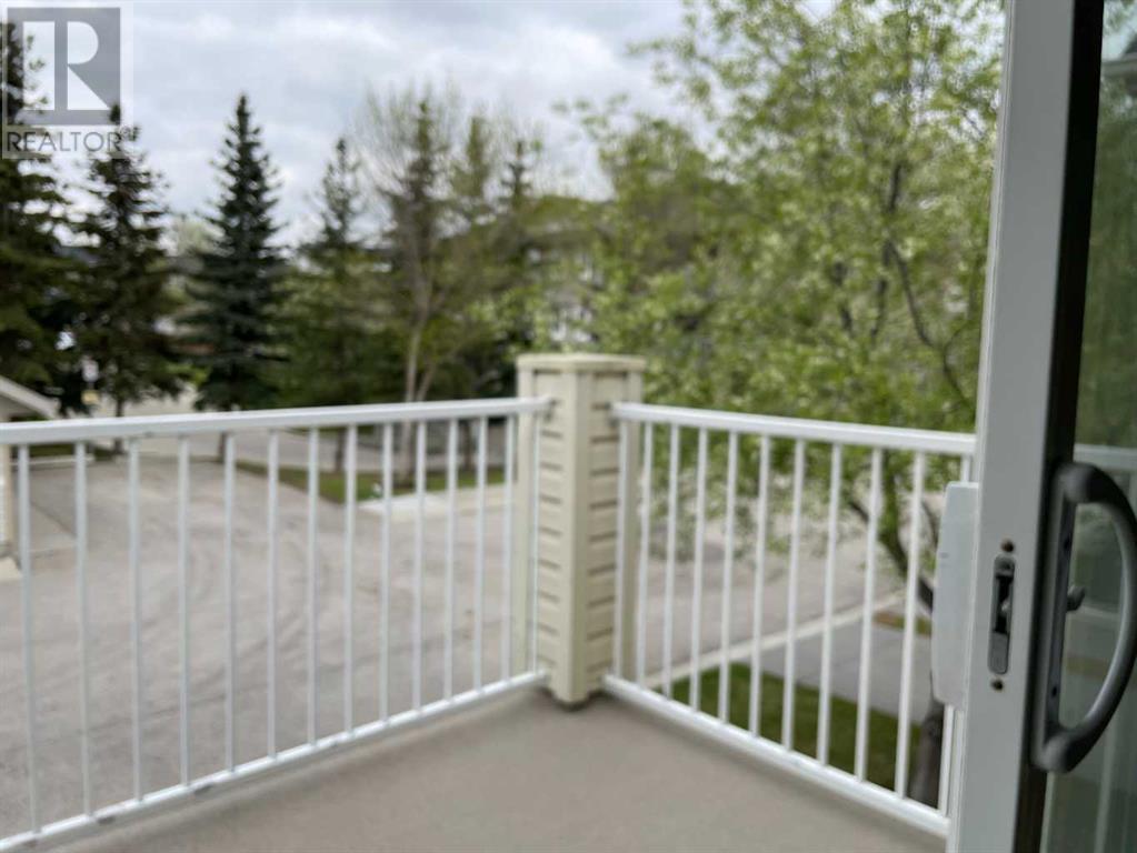 Single Family House for Sale in  Pinecliff Grove NE Pineridge Calgary 