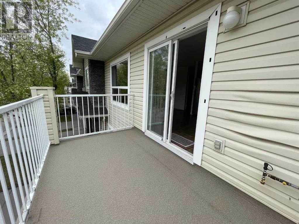 Single Family House for Sale in  Pinecliff Grove NE Pineridge Calgary 