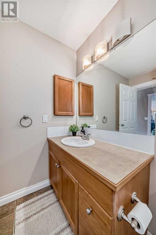 Single Family House for Sale in  Pinecliff Grove NE Pineridge Calgary 