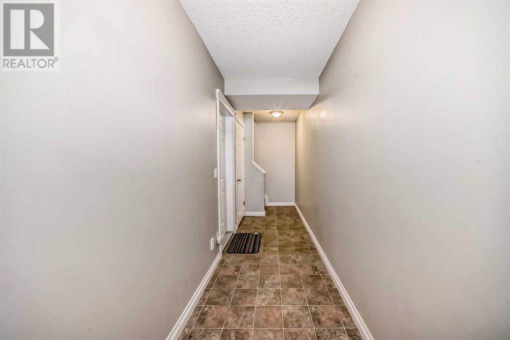 Single Family House for Sale in  Pinecliff Grove NE Pineridge Calgary 