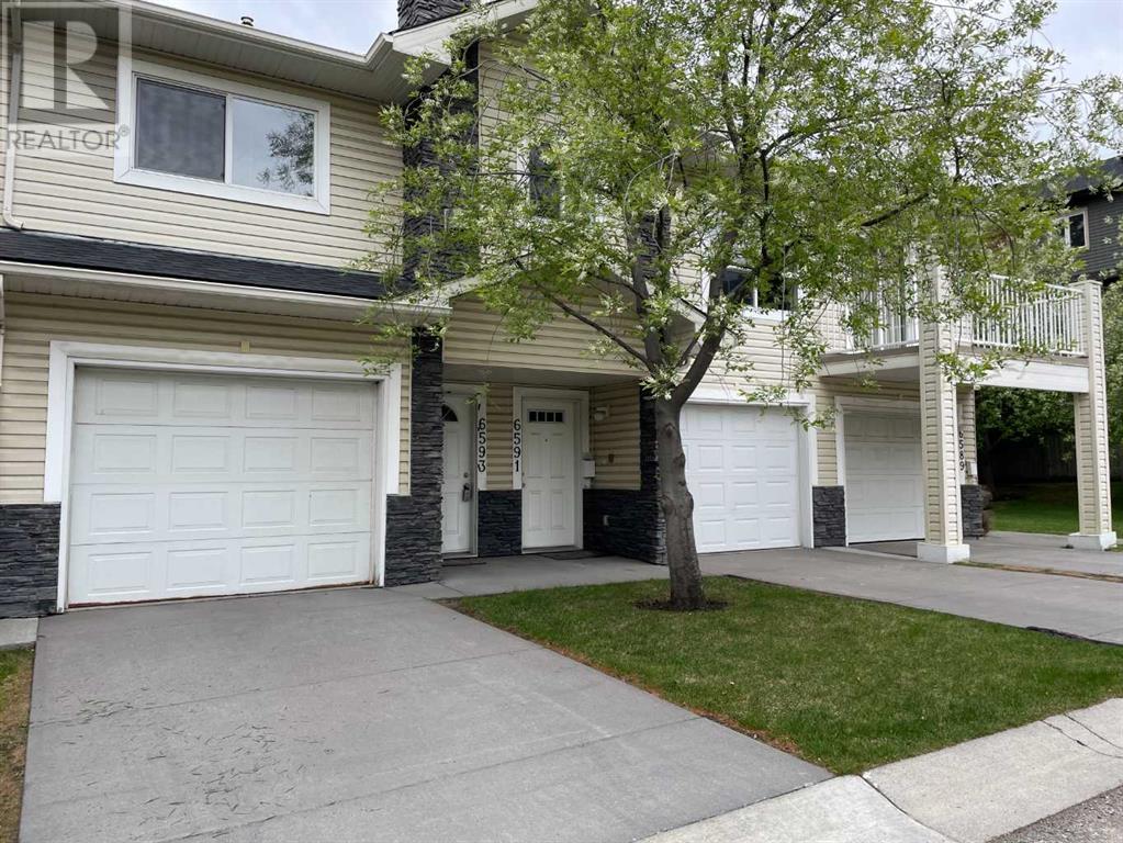 Single Family House for Sale in  Pinecliff Grove NE Pineridge Calgary 