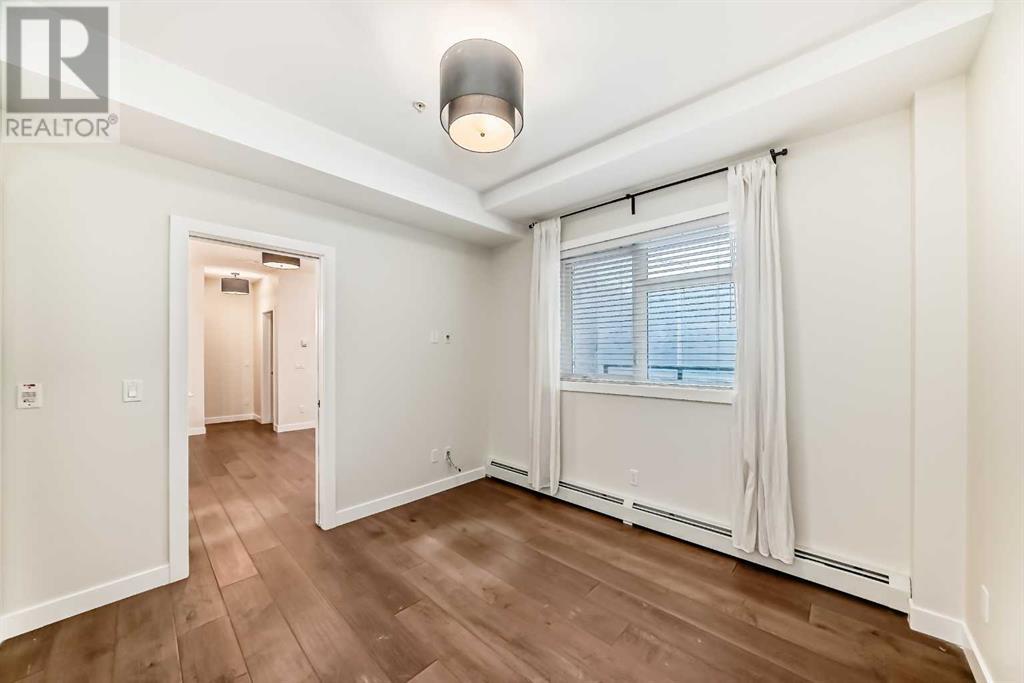Single Family House for Sale in    Avenue SW Shaganappi Calgary 