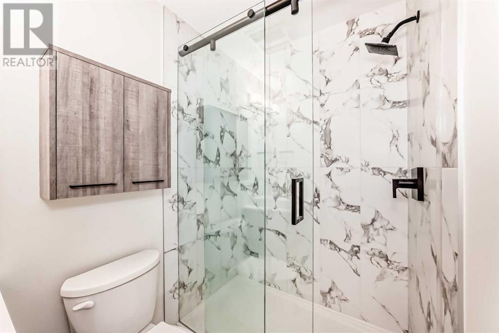 Single Family House for Sale in    Avenue SW Shaganappi Calgary 