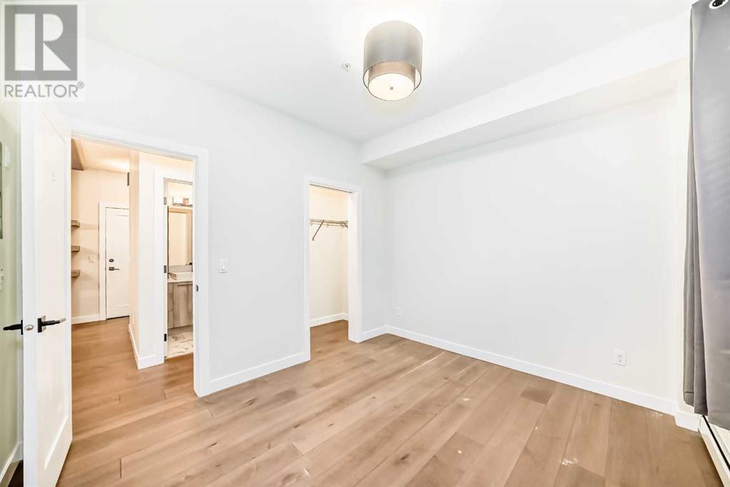 Single Family House for Sale in    Avenue SW Shaganappi Calgary 