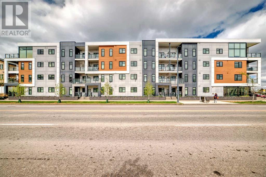 Single Family House for Sale in    Avenue SW Shaganappi Calgary 