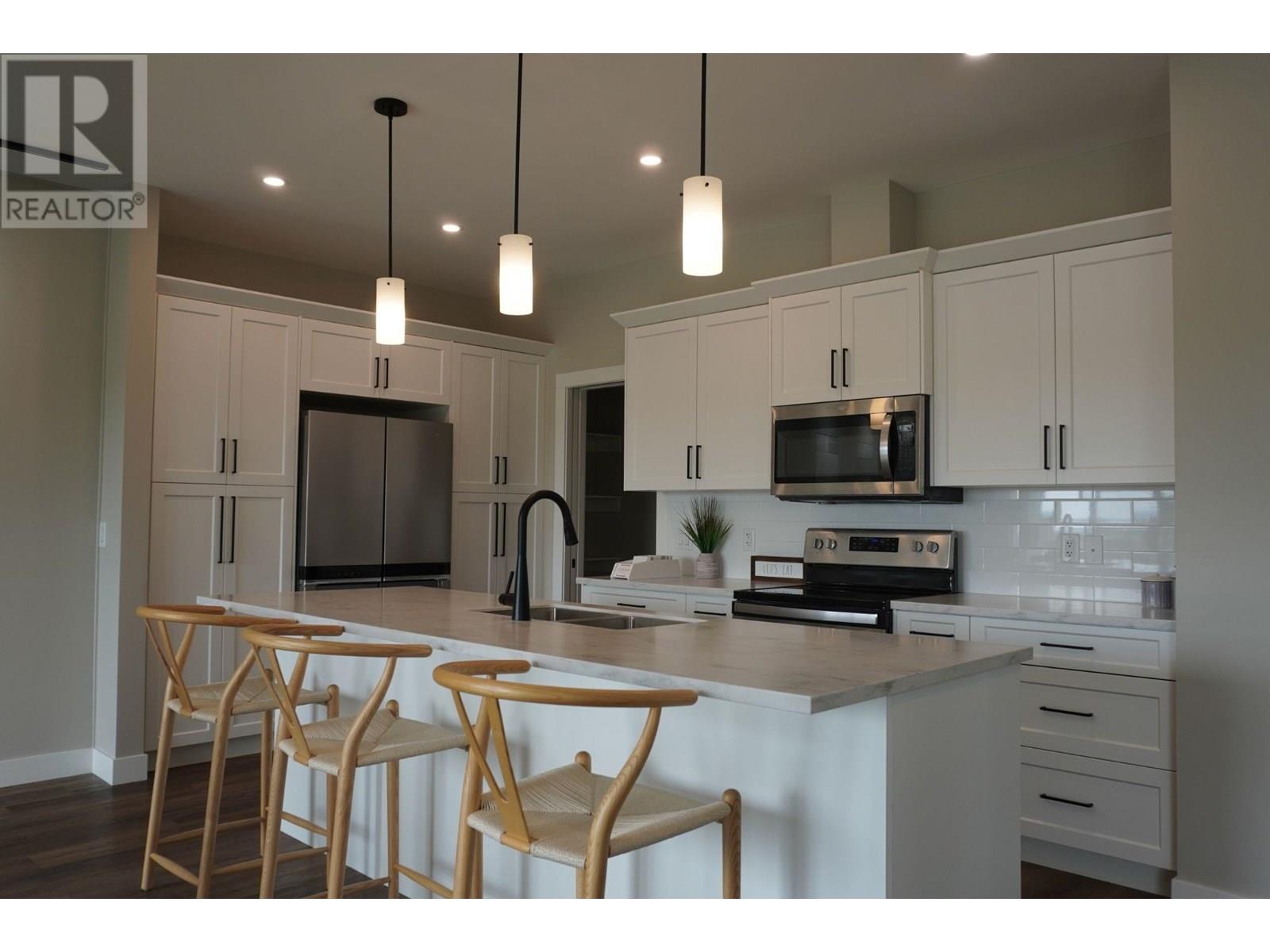 Photo 8 of 307 9800 Sintich Road, Prince George BC