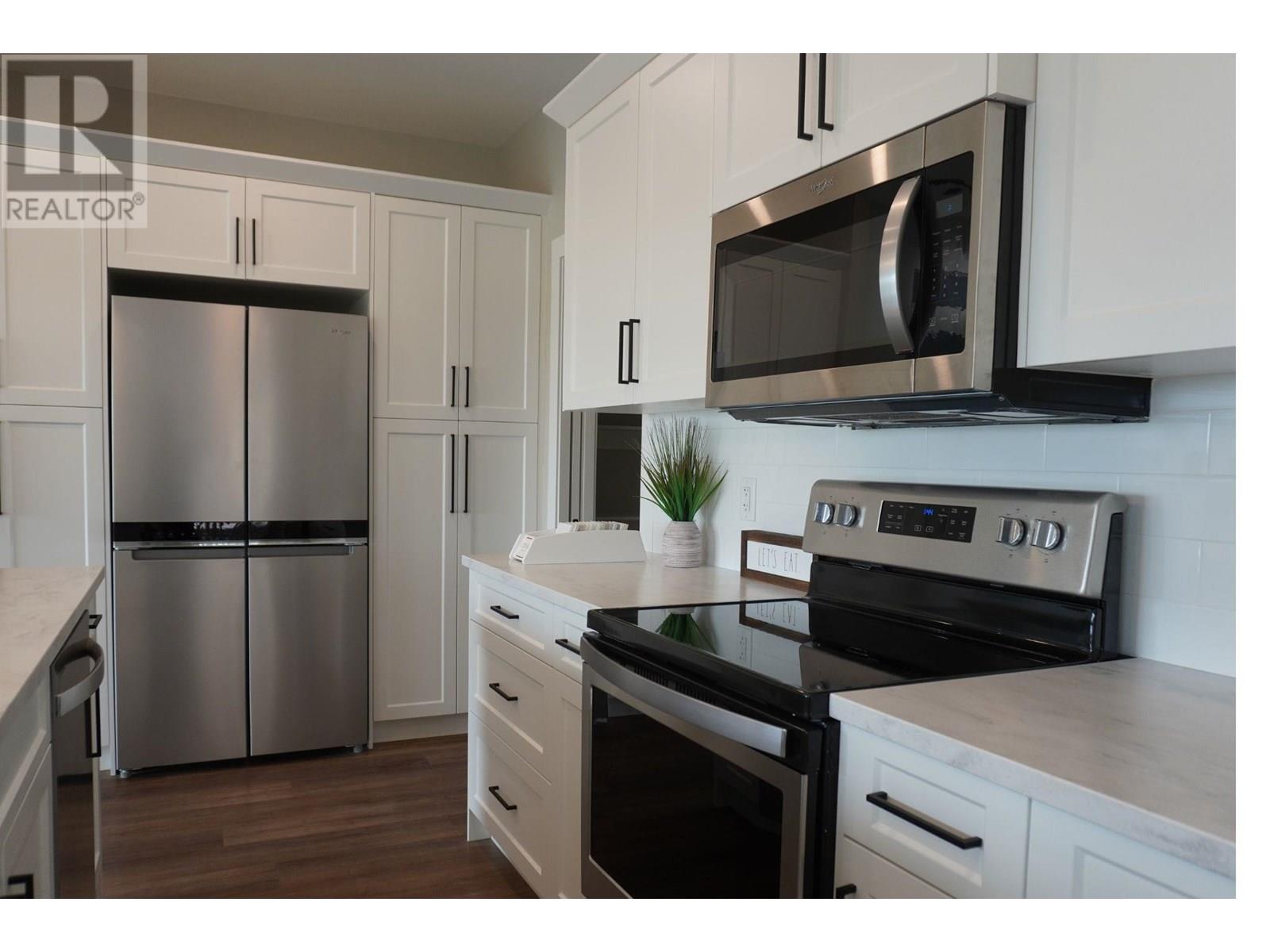 Photo 7 of 307 9800 Sintich Road, Prince George BC