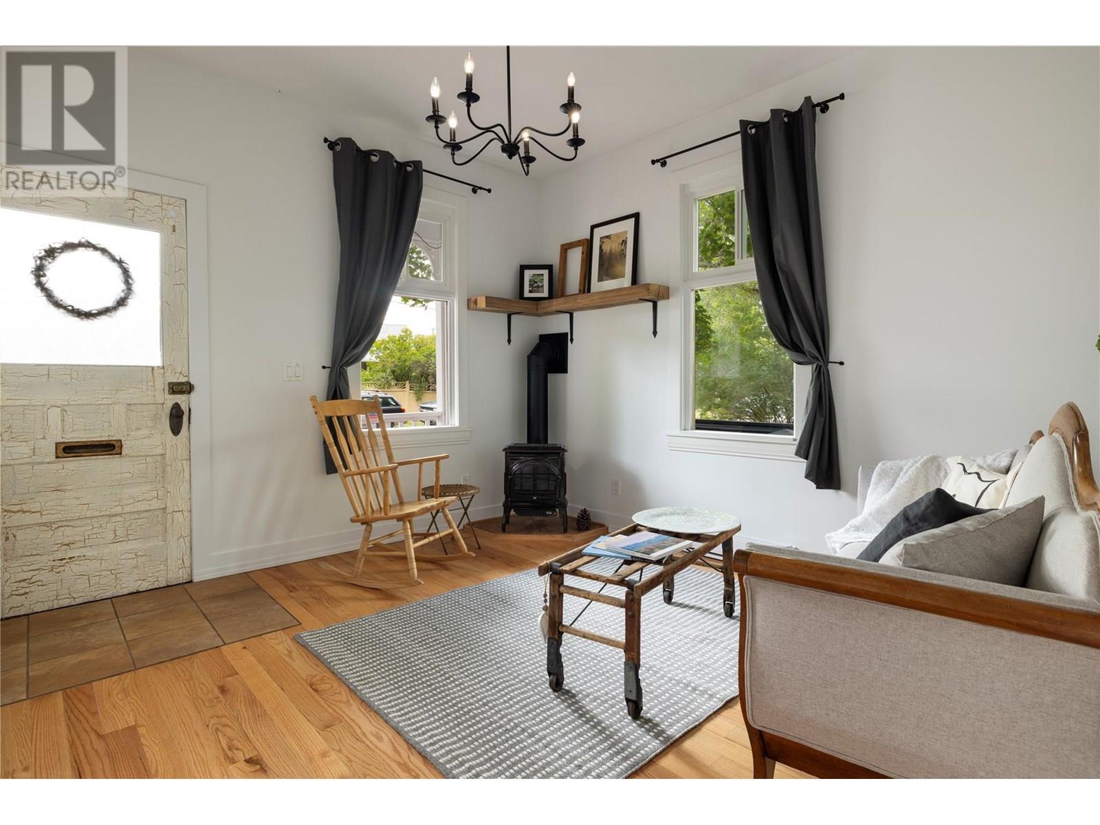 3408 34 AVENUE - Image 6