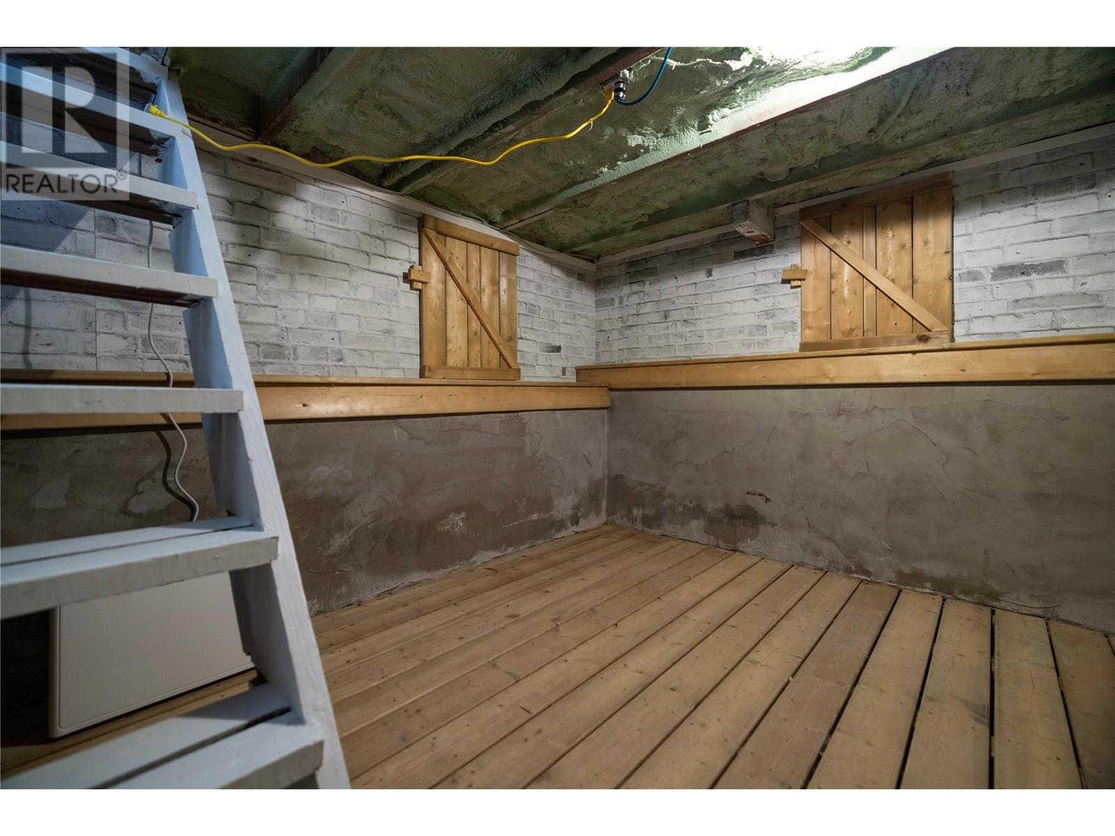 3408 34 AVENUE - Image 31