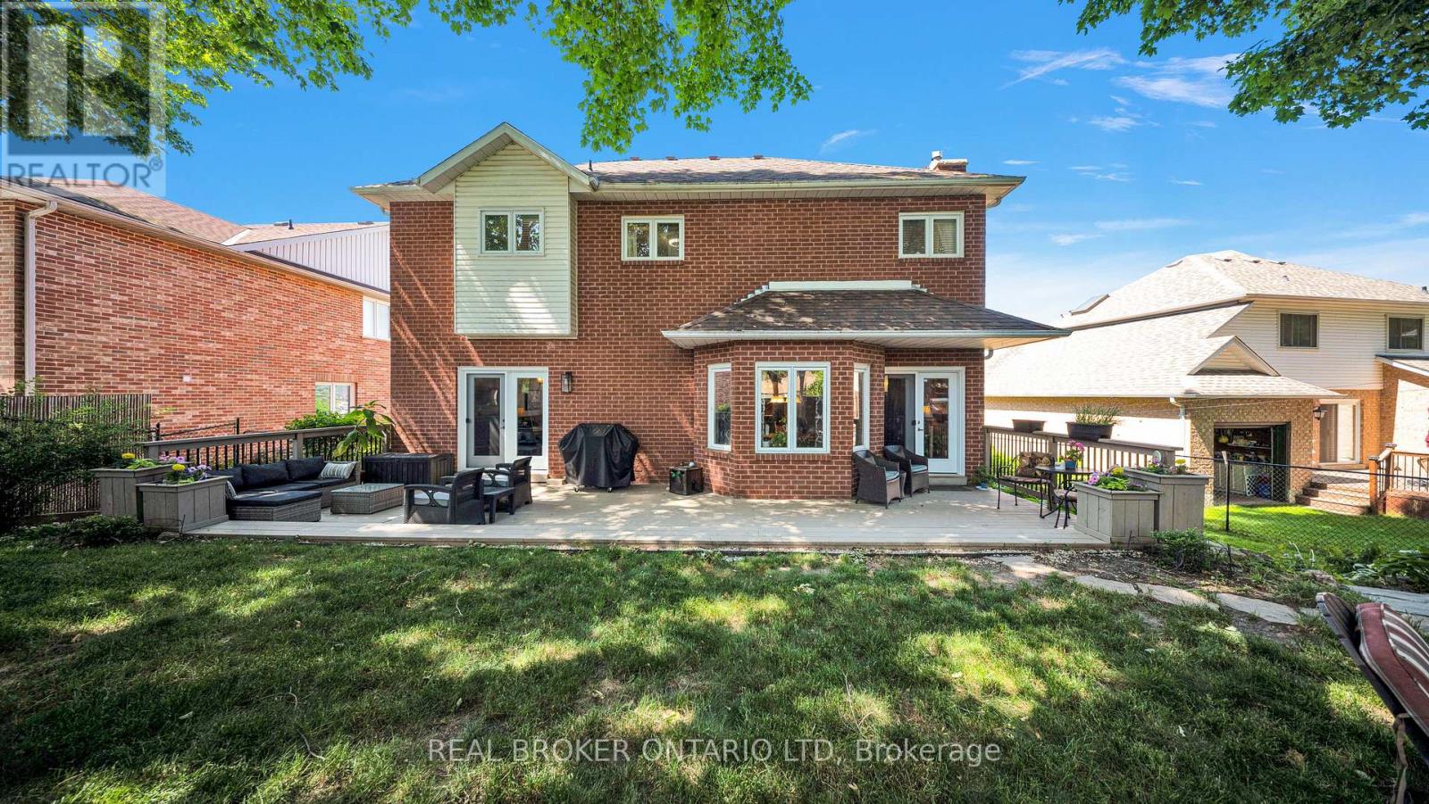 Photo 47 of 427 Olde Village Lane, Shelburne ON