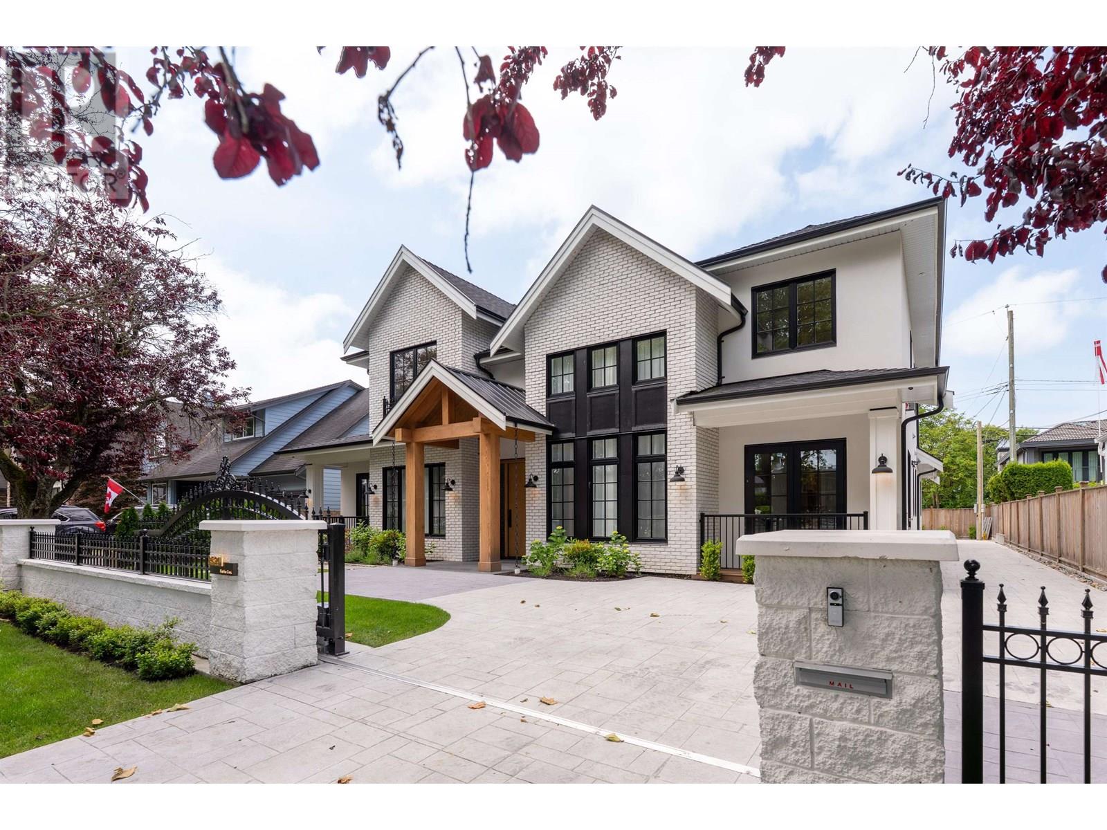 Photo 2 of 8531 Fairfax Crescent, Richmond BC