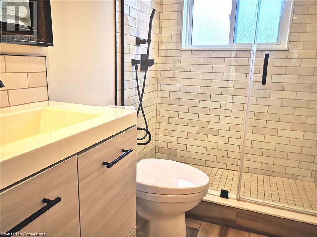 Photo 12 of 19 Hamilton St Street Unit 4, St Thomas ON