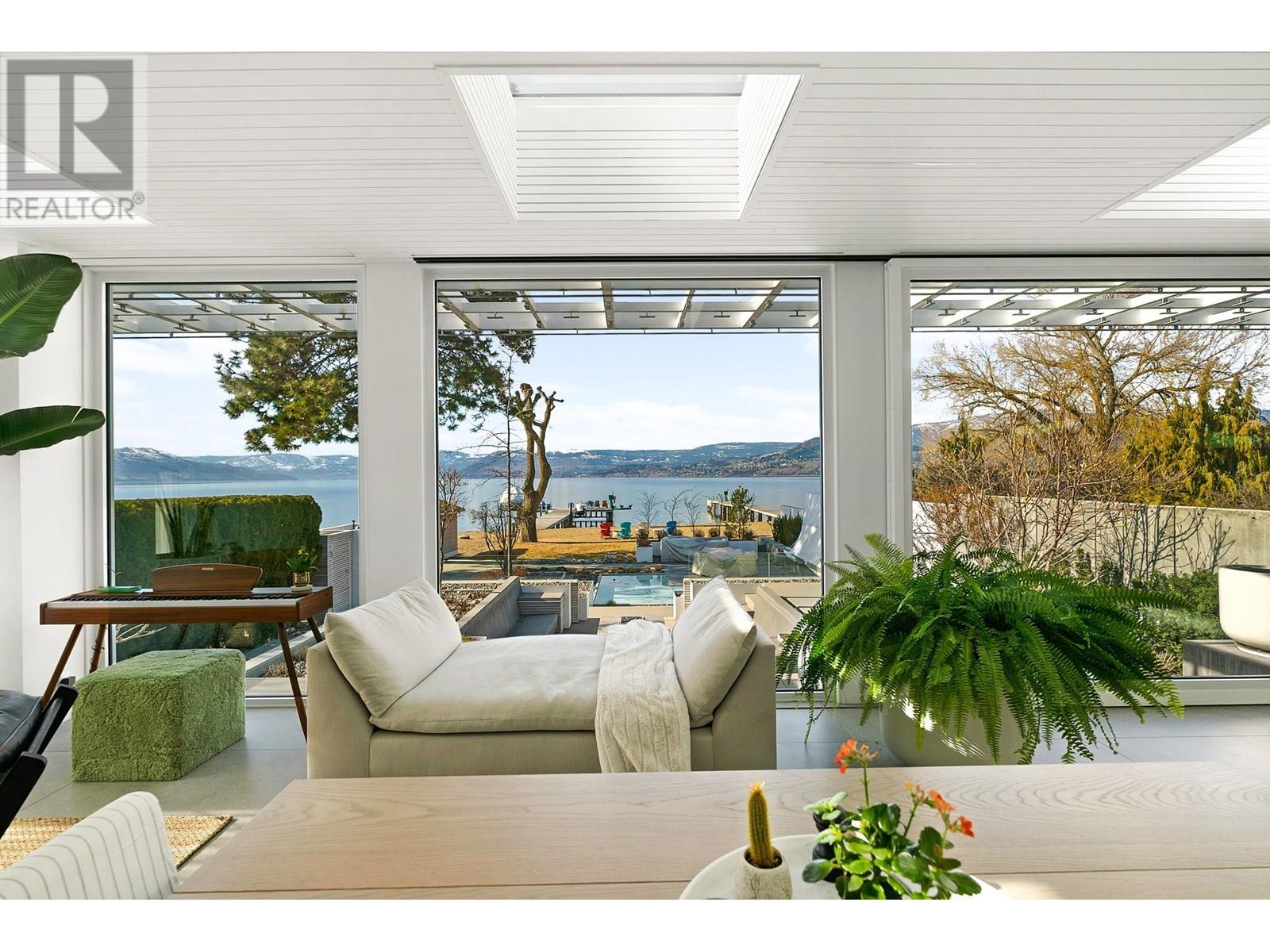 4110 Lakeshore Road, Kelowna