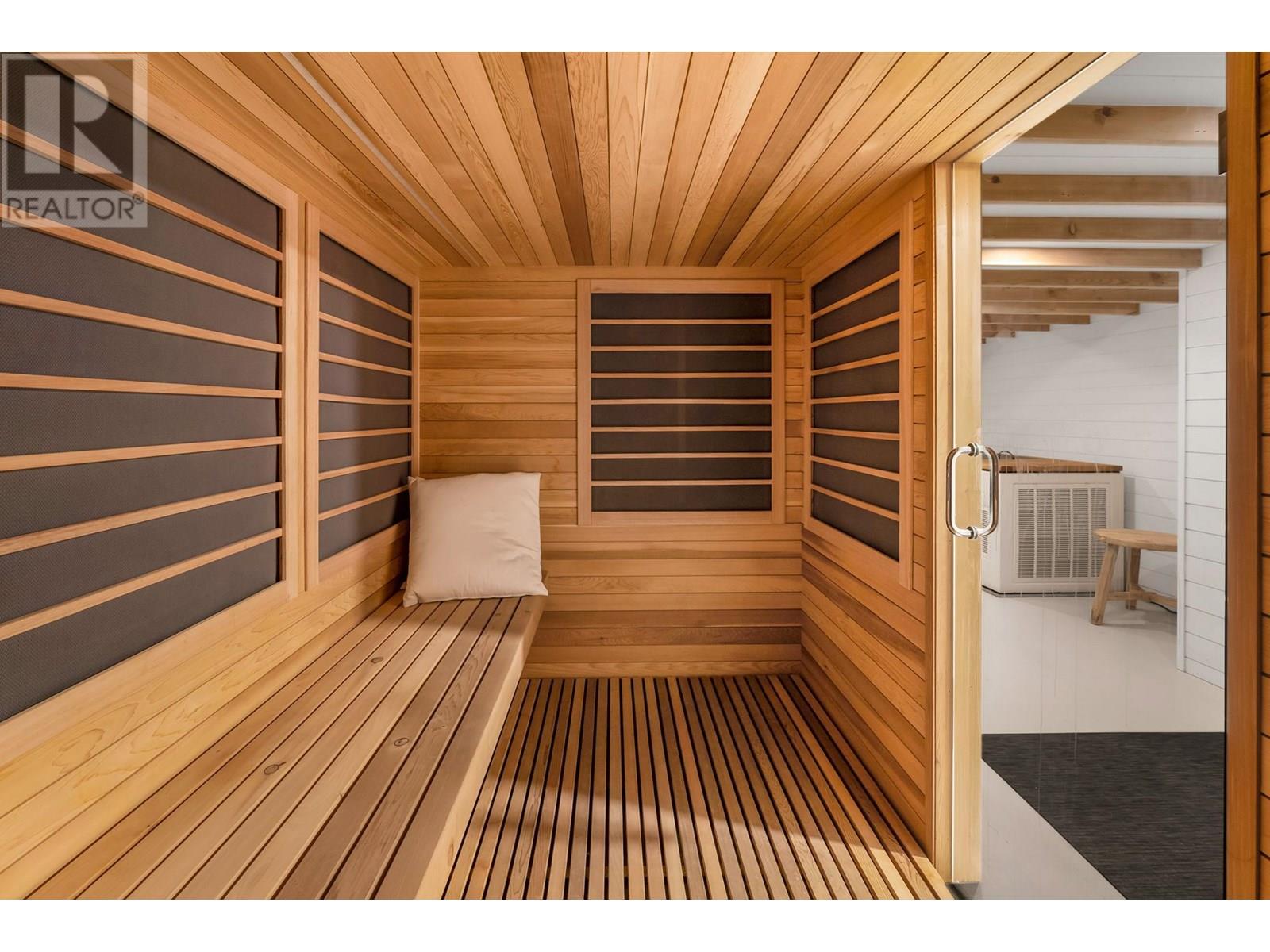 4110 Lakeshore Road, Kelowna