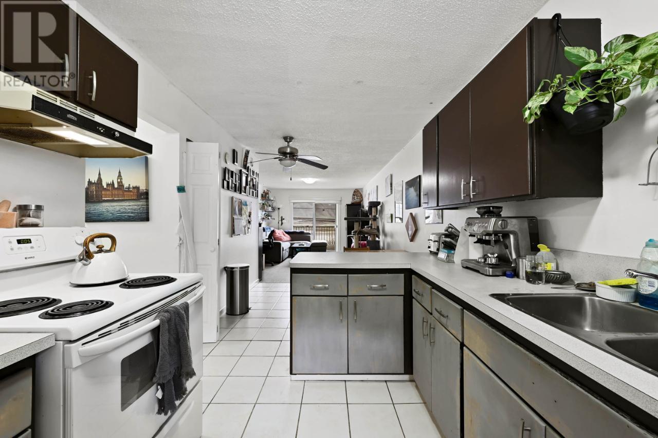 2090/2092 WESTSYDE Road, Kamloops