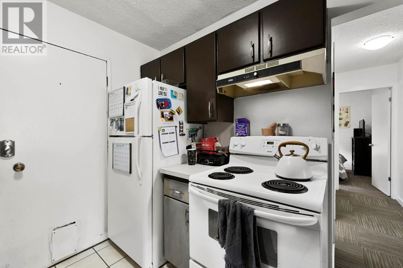 2090/2092 WESTSYDE Road, Kamloops