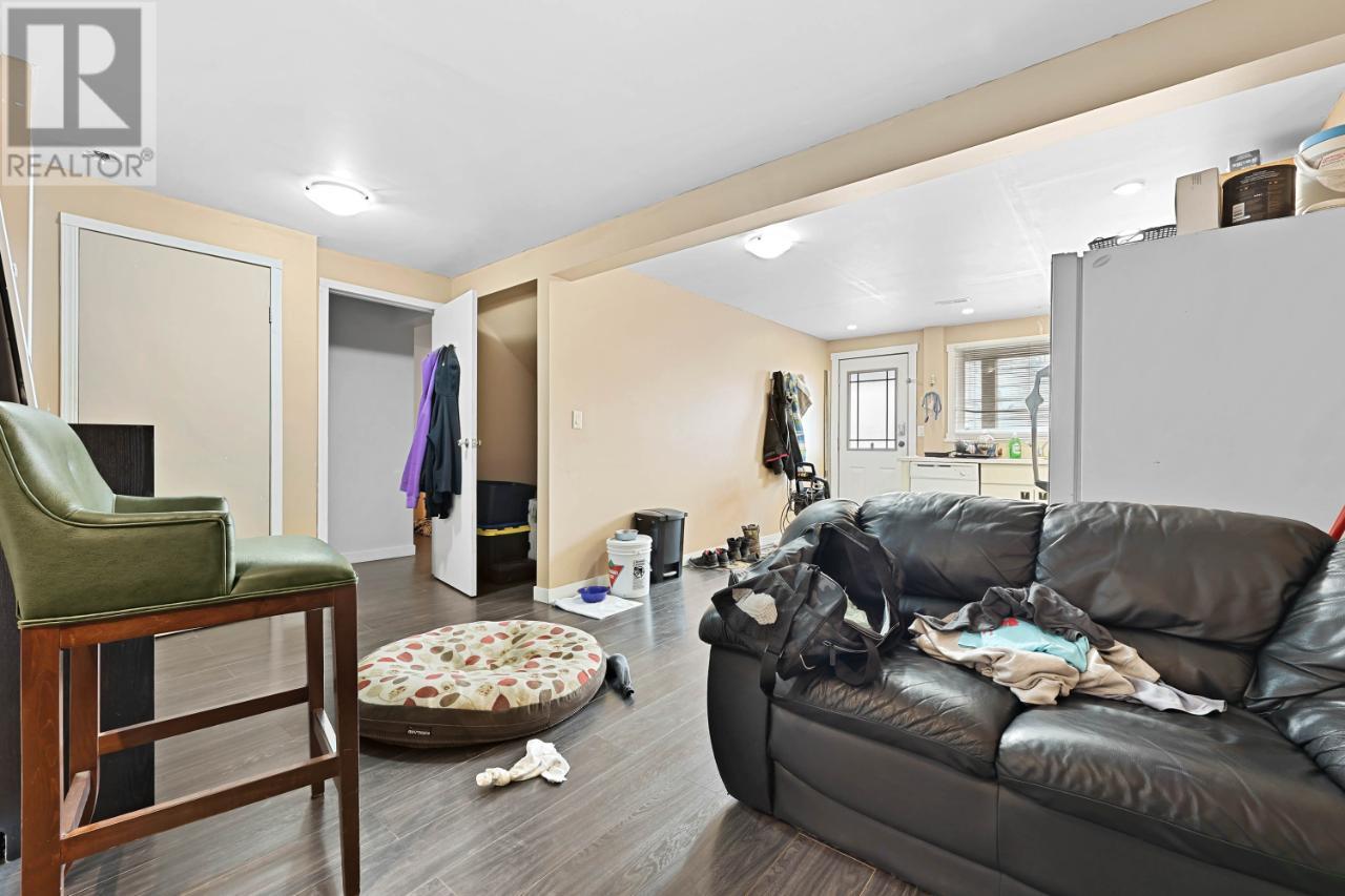2090/2092 WESTSYDE Road, Kamloops