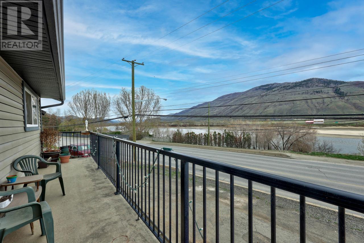 2090/2092 WESTSYDE Road, Kamloops