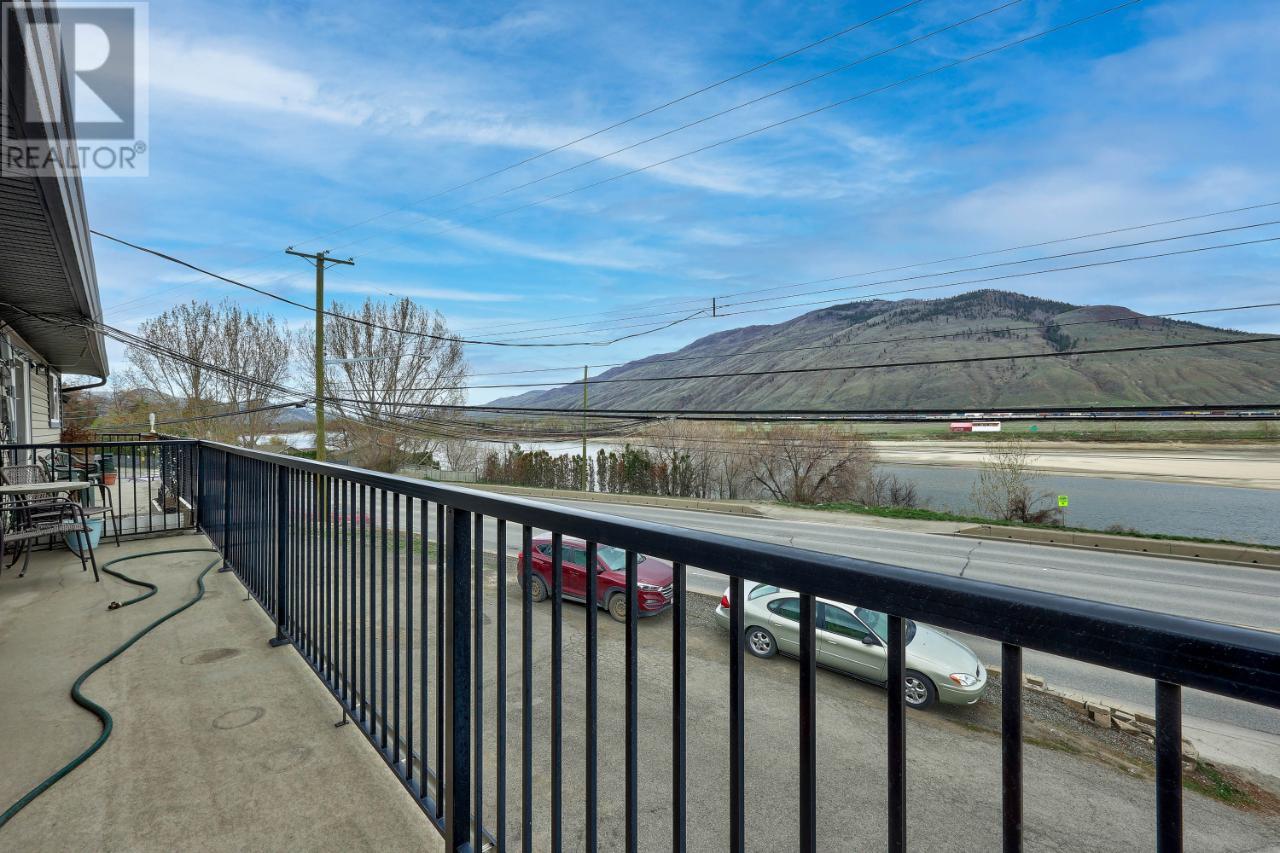 2090/2092 WESTSYDE Road, Kamloops