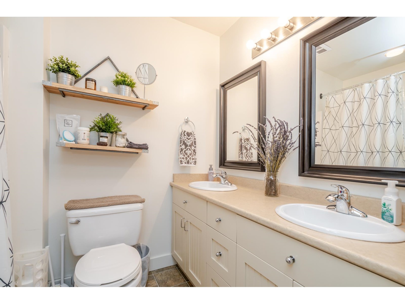 32923 CLAYBURN ROAD, Abbotsford
