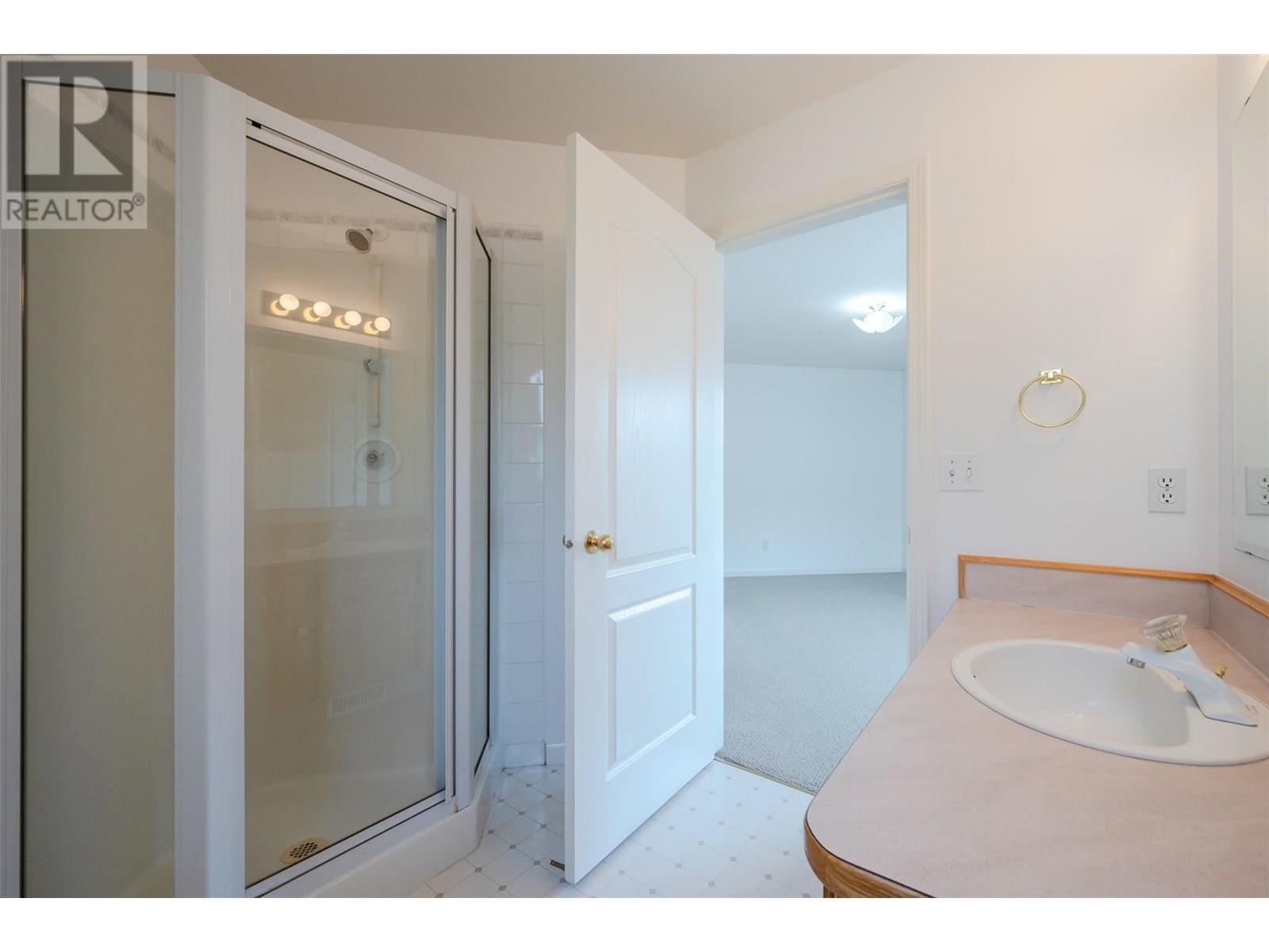 5050 13th Avenue Unit# 4, Okanagan Falls