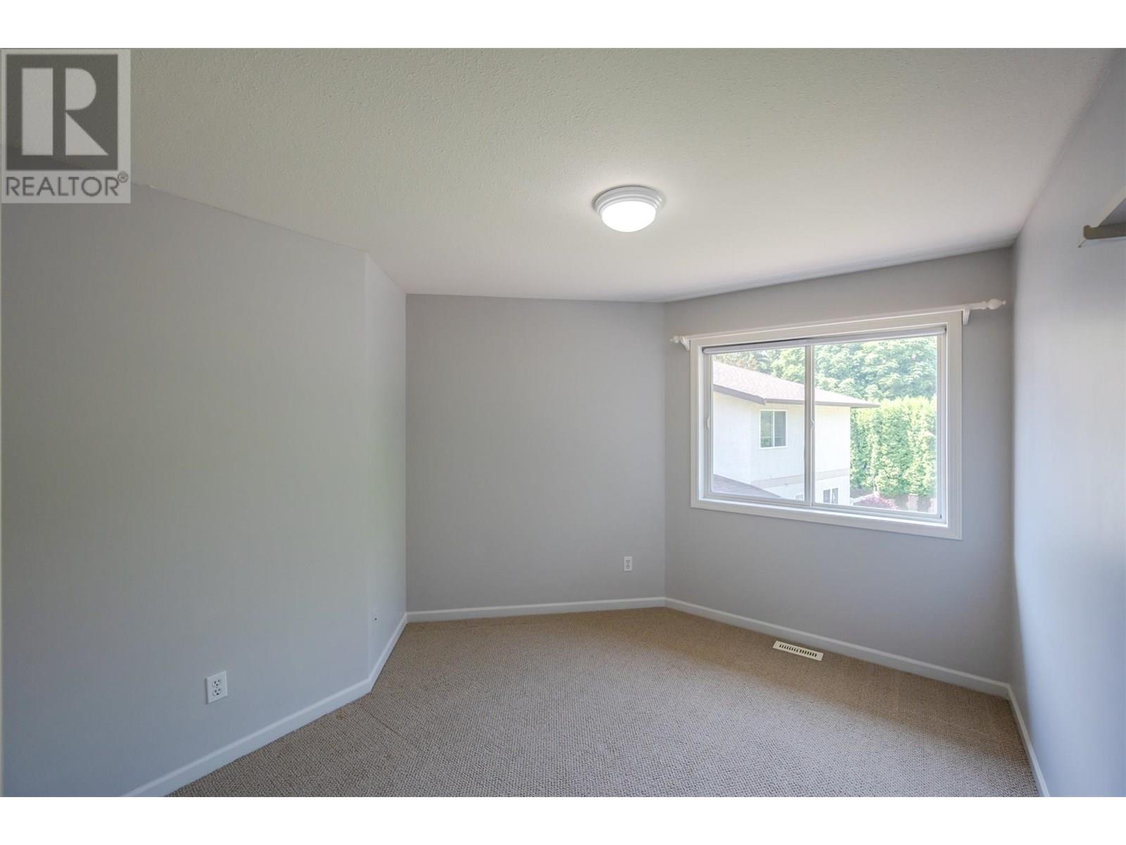 5050 13th Avenue Unit# 4, Okanagan Falls