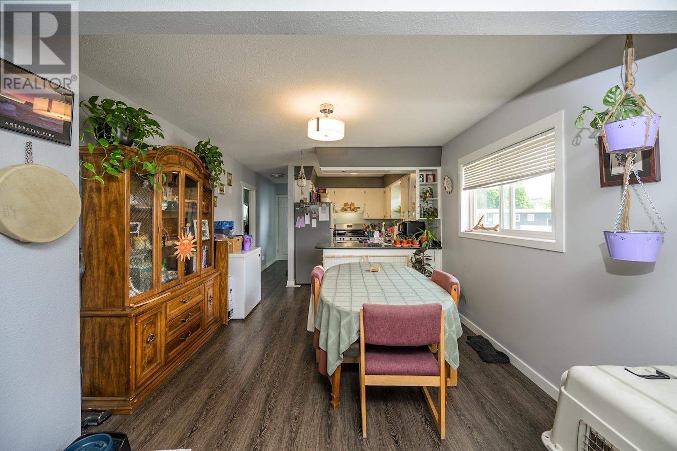 1918 VINE STREET, Prince George