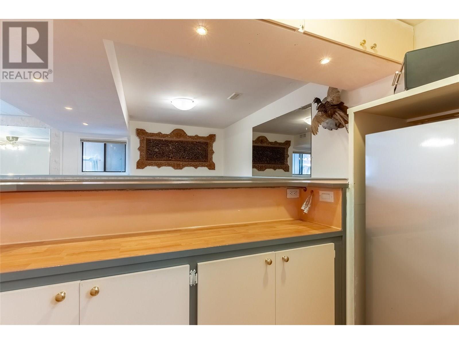 207 Ponderosa Avenue, Logan Lake