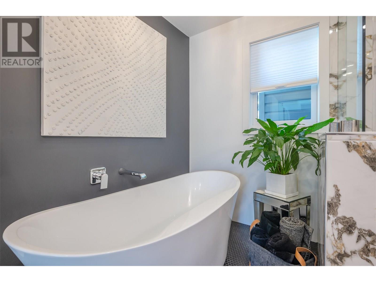 3839 Verano Place, Penticton