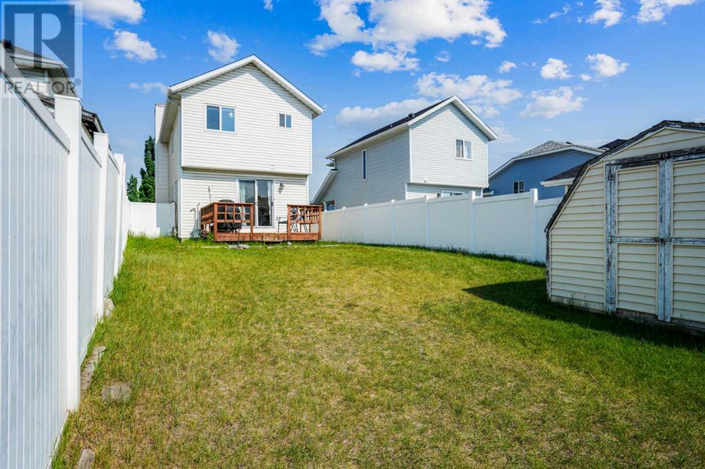 Single Family House for Sale in  Rivercrest Close SE Riverbend Calgary 